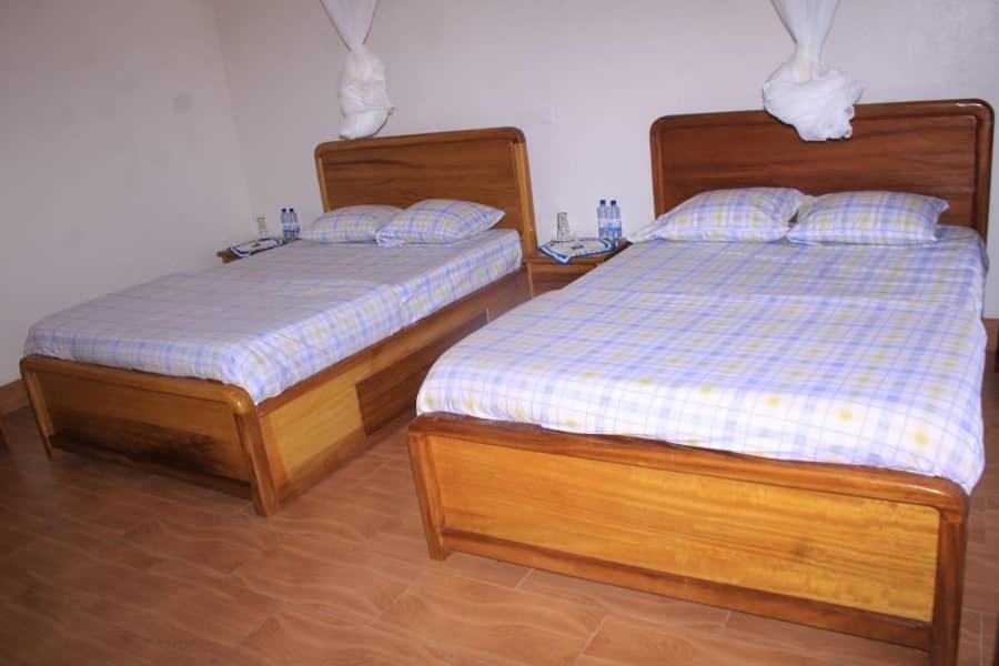 Centre D'Accueil Casa Dell'Annunciazione Rusizi- Kamembe- Cyangugu -Rwanda Bed & Breakfast エクステリア 写真