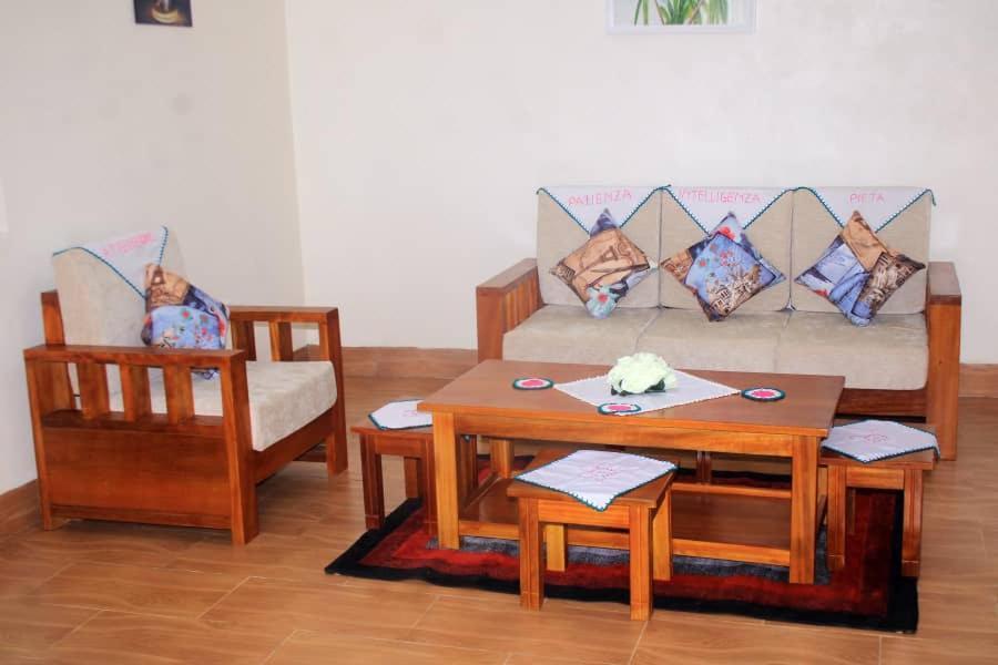 Centre D'Accueil Casa Dell'Annunciazione Rusizi- Kamembe- Cyangugu -Rwanda Bed & Breakfast エクステリア 写真